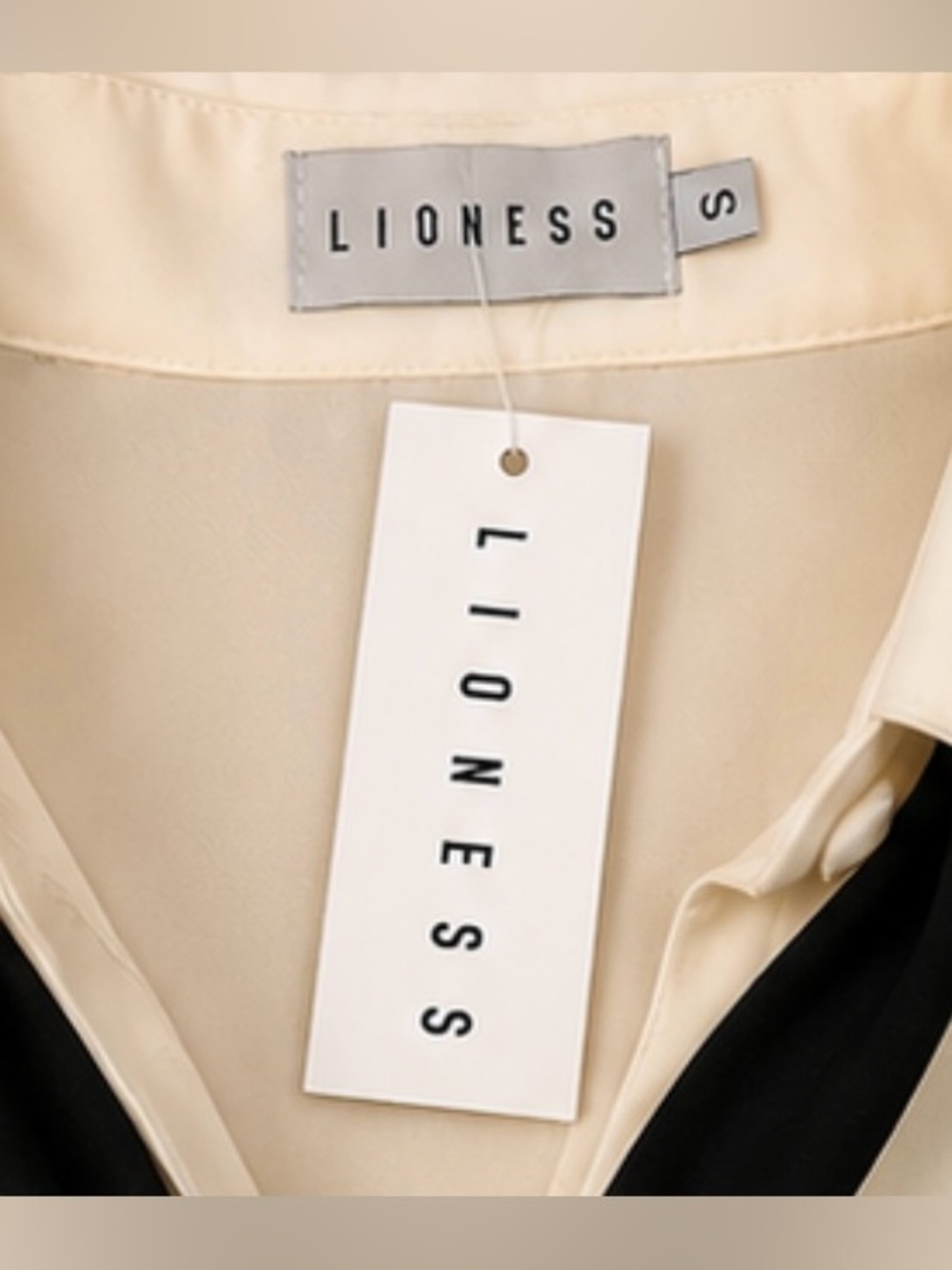 Lioness Cream Long-Sleeve Romper with Black Tie NWT - Picture 3 of 5